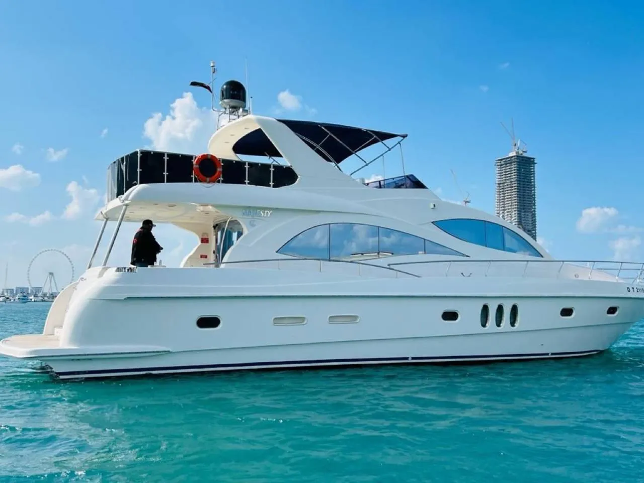 Luxury Yacht Majesty 70 - 70 Ft, Up to 30 Guests