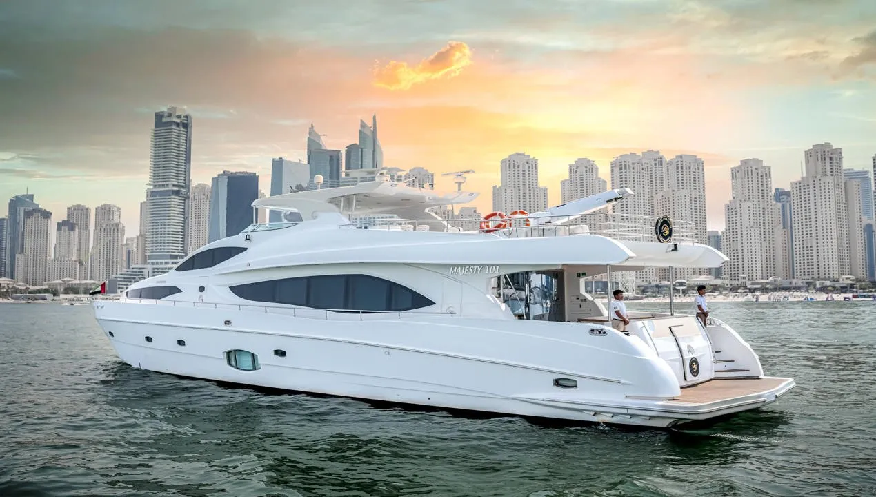 Luxury Yacht MAJESTY for Unforgettable Cruises
