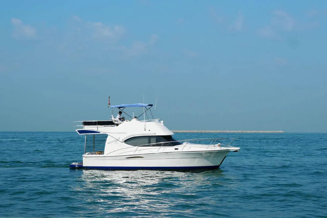 Luxury Riviera 48 Yacht for Unforgettable Experiences