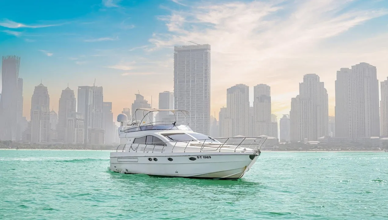 Luxury Yacht Experience: ENTERPRISES 48FT in Dubai