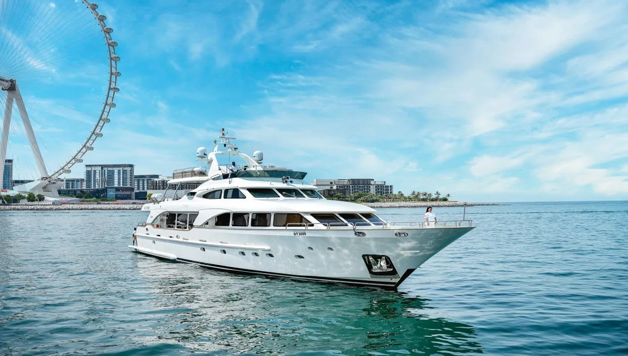 Luxury Yacht Experience on BENETTI - 110 FT